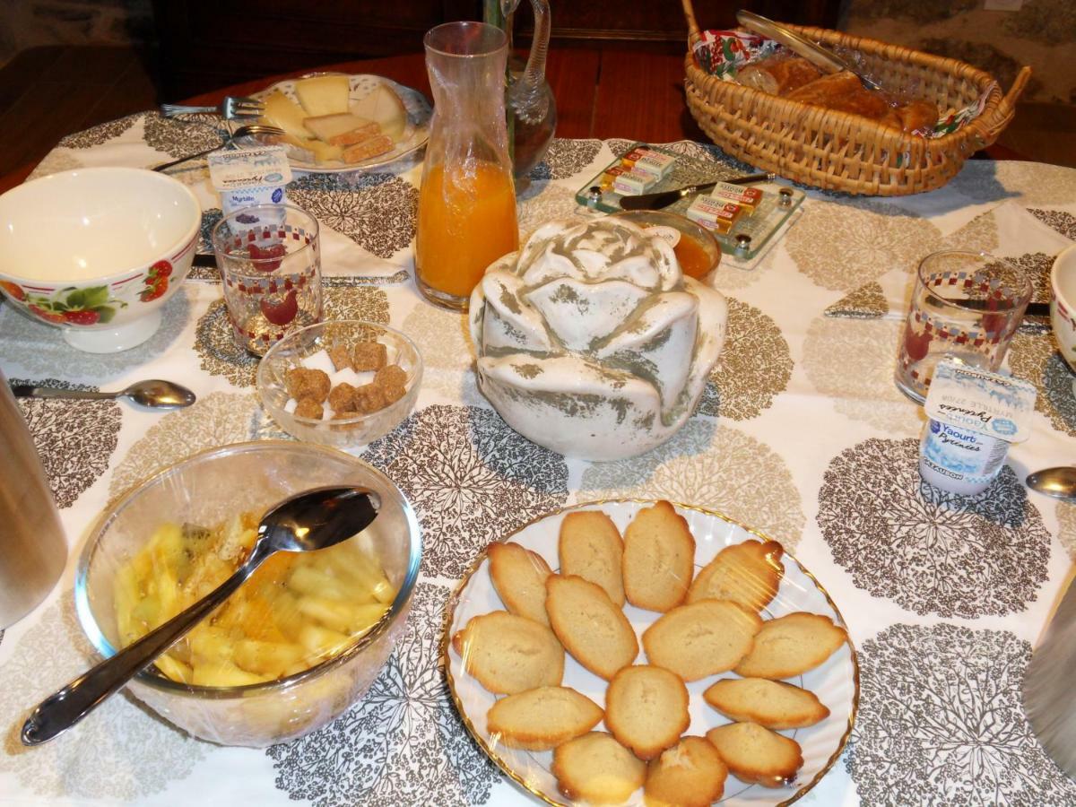 Chambres Et Table D'Hotes Du Pere Boussenac Ngoại thất bức ảnh