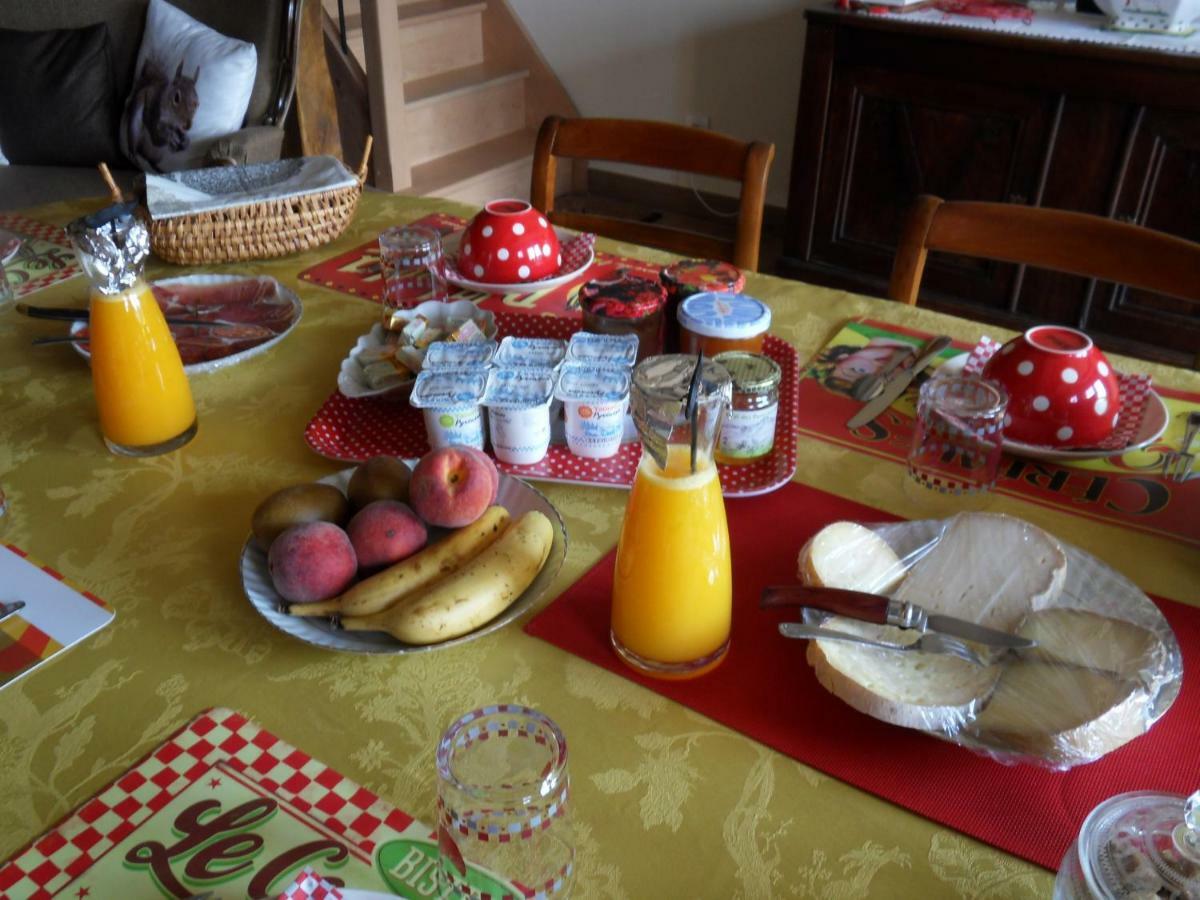 Chambres Et Table D'Hotes Du Pere Boussenac Ngoại thất bức ảnh
