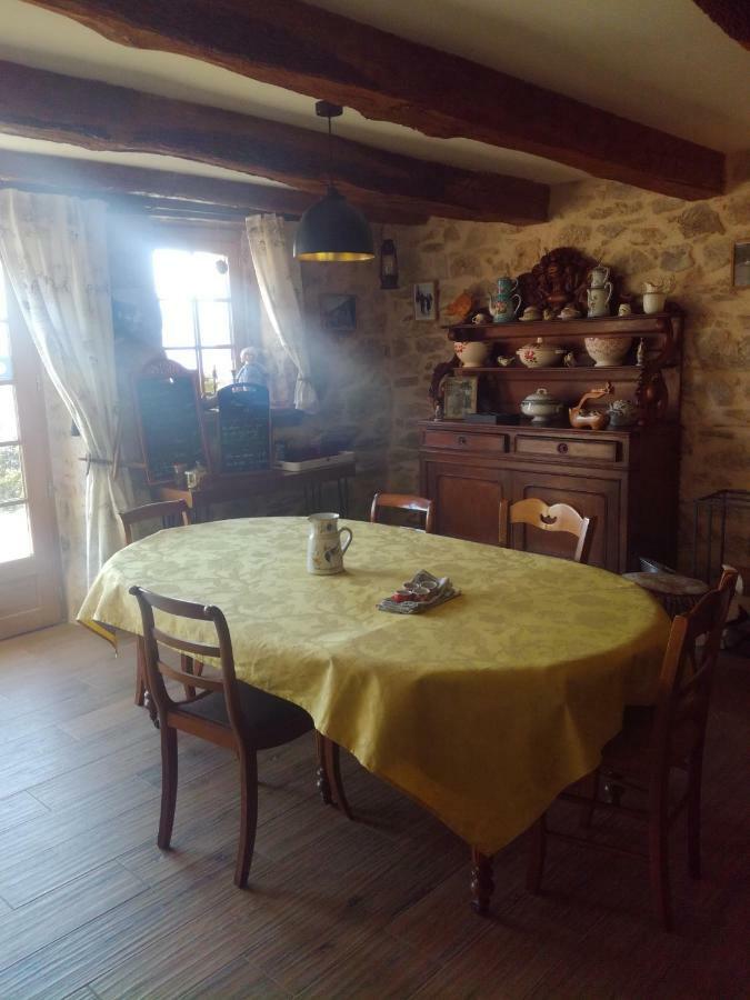 Chambres Et Table D'Hotes Du Pere Boussenac Ngoại thất bức ảnh